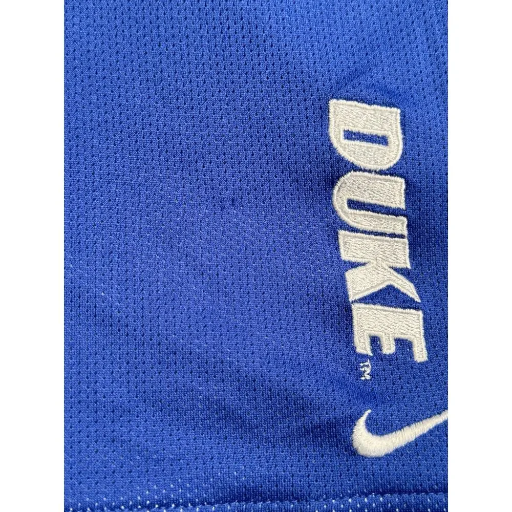 Nike product pair
